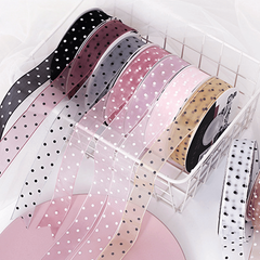 Polka-dot-ribbon