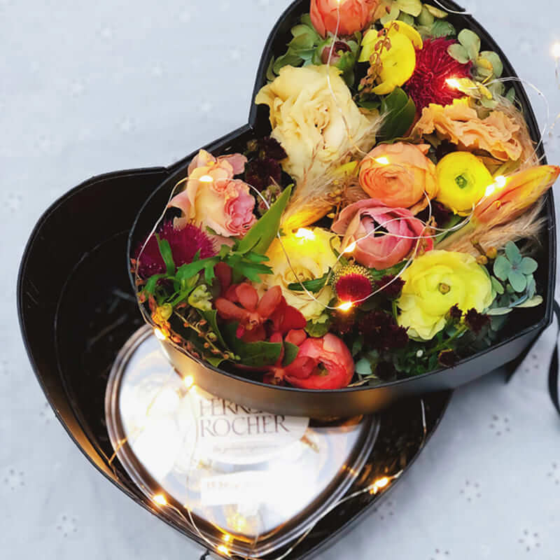 black-heart-box-for-flowers
