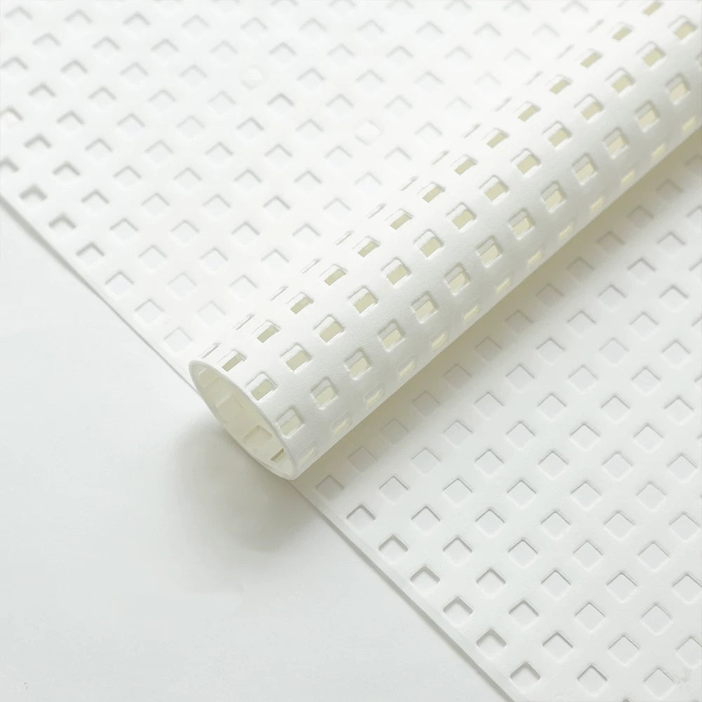 Hollow-Out Grid Flower Wrapping Paper Thickened Bouquet Wrapping Paper, 15.0 x 19.7 Inch - 5 Sheets