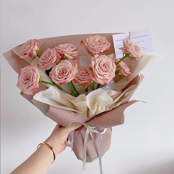 BBJ WRAPS Flower Packaging Paper Bouquet Korean Rose Gold Double Sided  Flower Wrapping Paper Florist Supplies, 20 Sheets of 23.6 x 23.6 Inch (Pink)