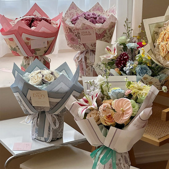 flower-wrapping-paper