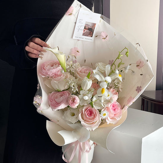 flower-wrapping-paper