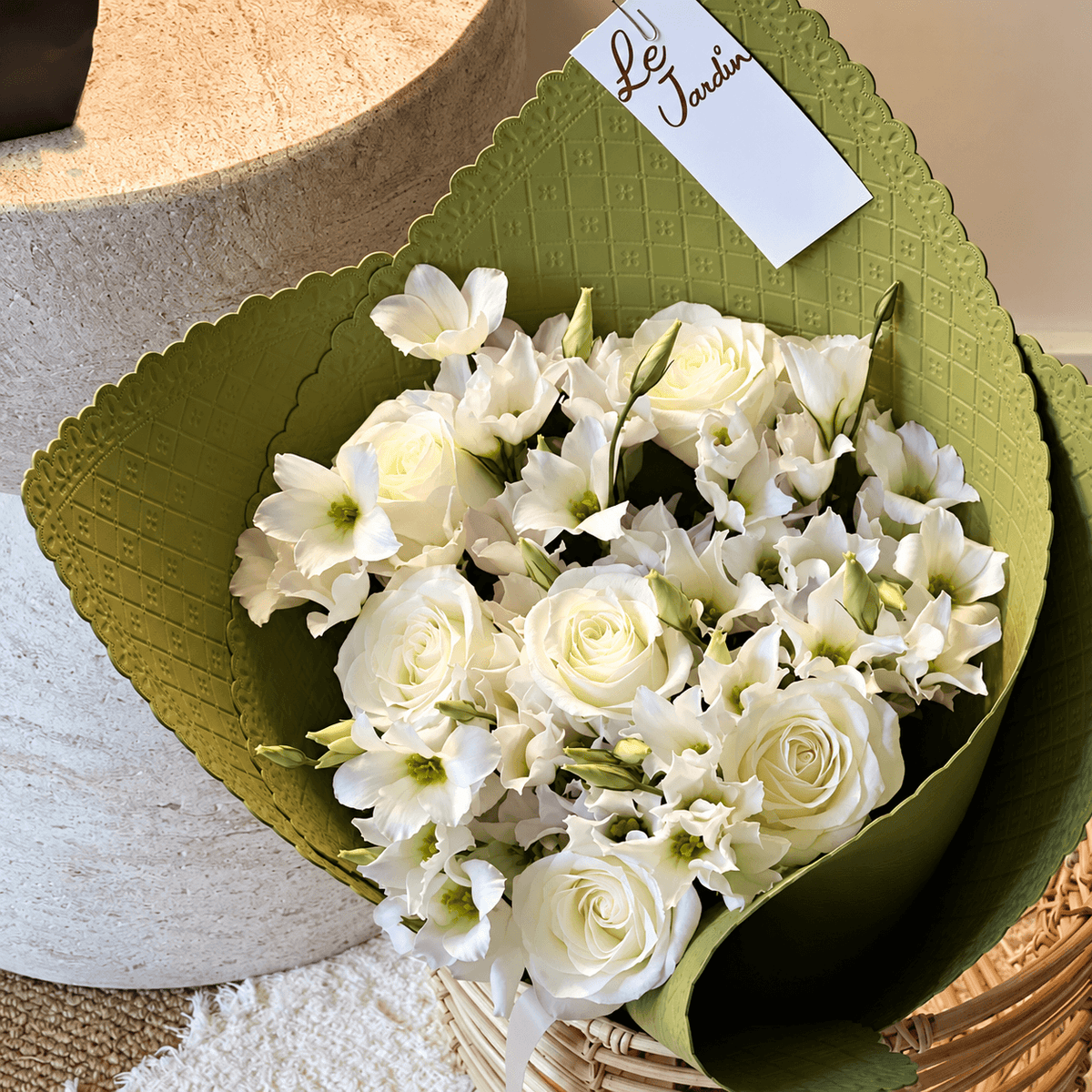 flower-wrapping-paper