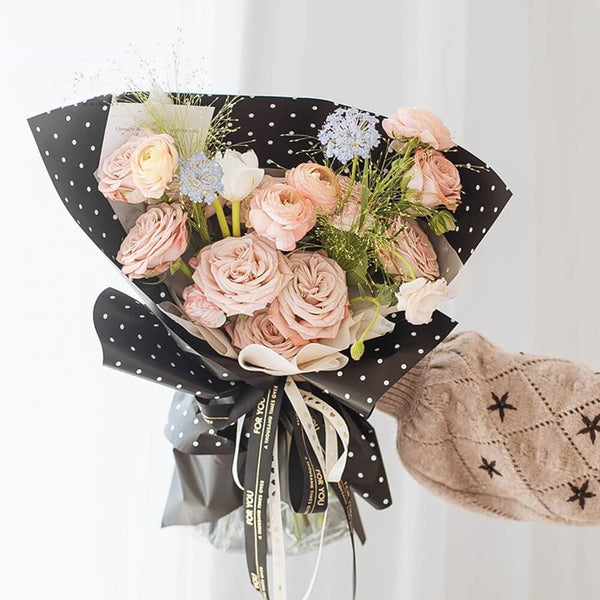 korean-style-flower-wrapping