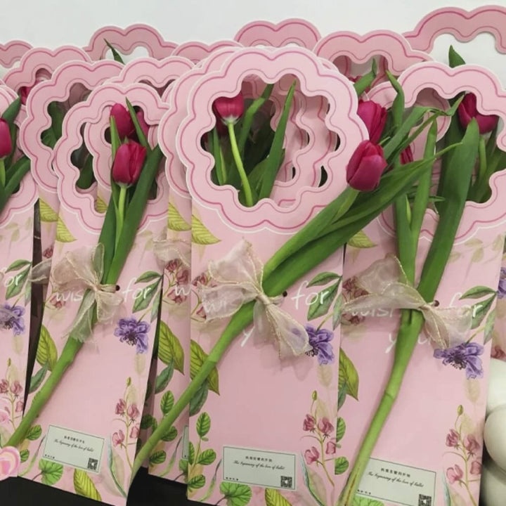 gift-bags-for-flower-bouquet