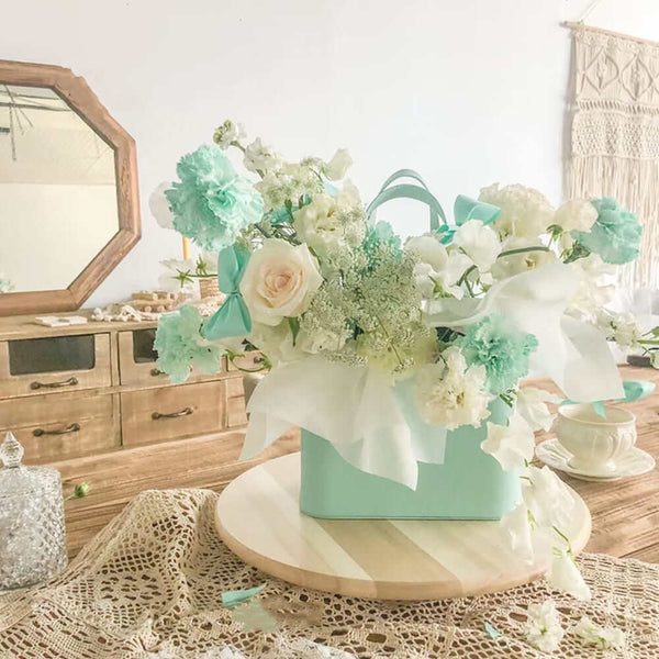    floral-gift-bags