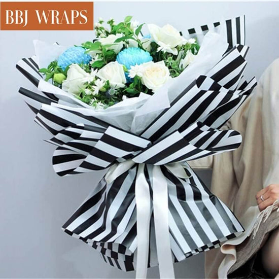 Bbj Wraps BBC Clear Flower Bouquet Bags with Handle Florist Shop Packaging Supplies, 5 Pcs (4.7 * 9.5 * 10.2 inch)