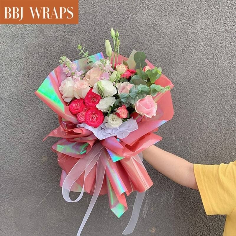 Wholesale NBEADS 150 Pcs Plastic Flower Bouquet Bags Kits 