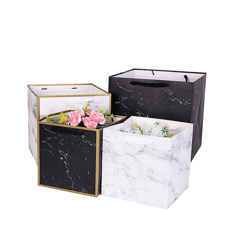    gift-bag-for-flower-bouquet