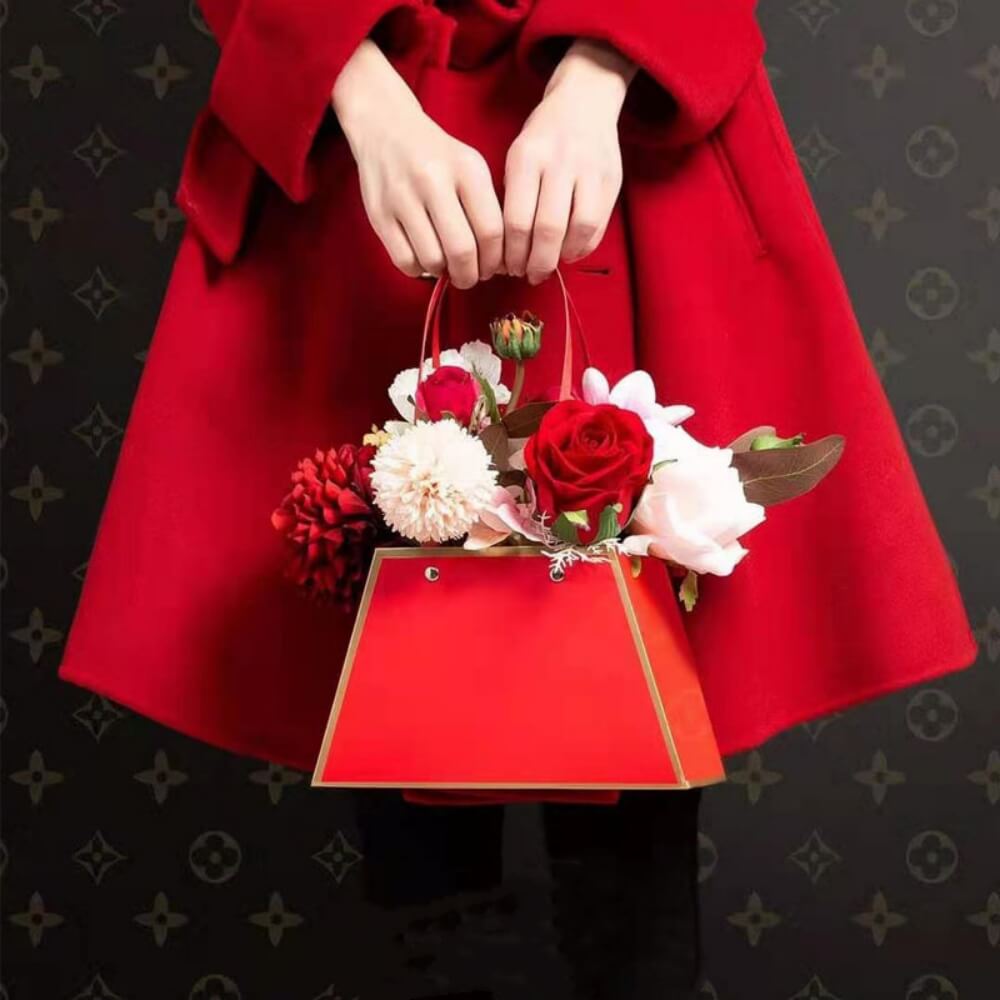 gift-bag-for-flower-bouquet