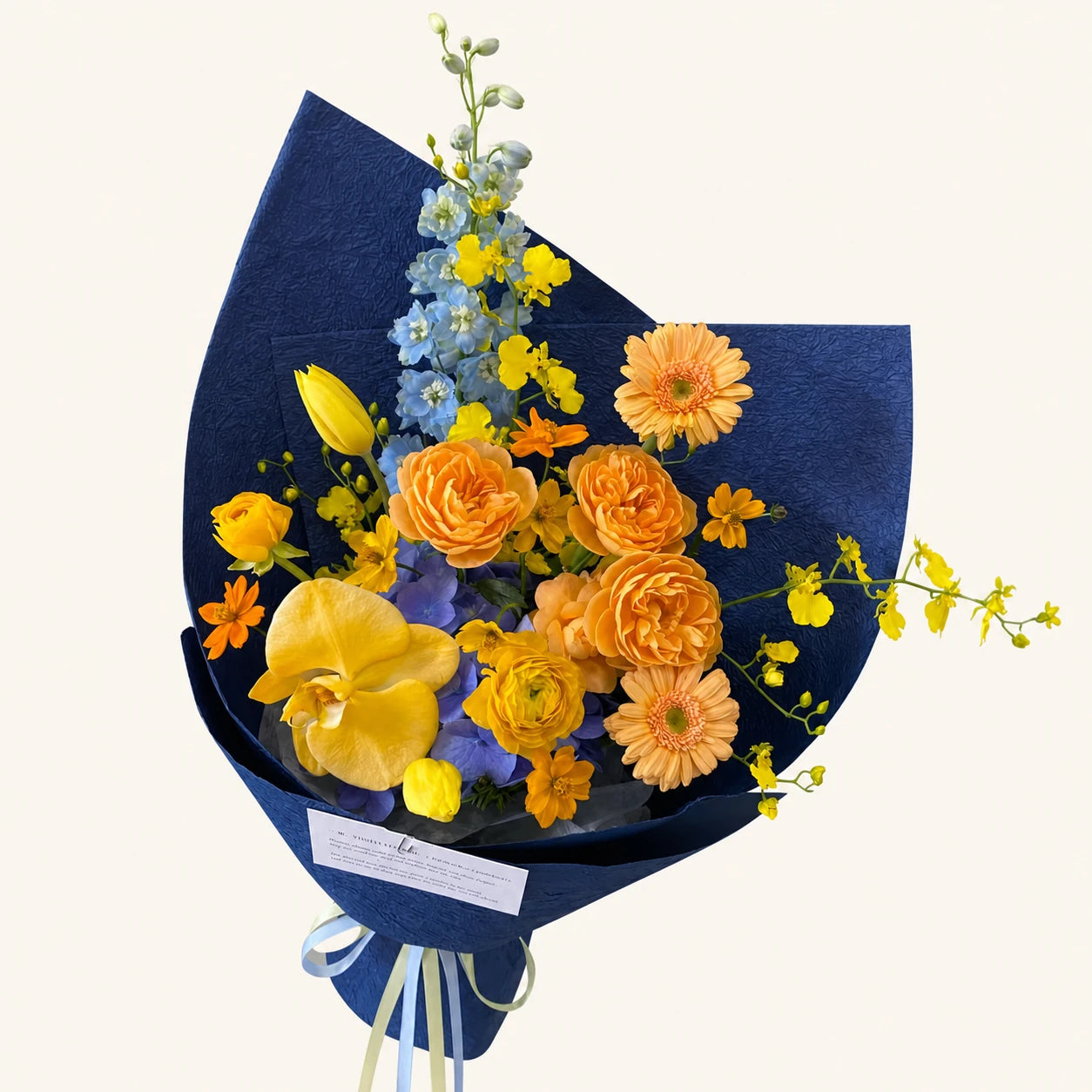 Art and kraft wrapping paper bouquet